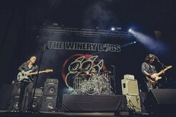 The Winery Dogs / Roxx Revolt & The Velvets on Mar 24, 2023 [643-small]