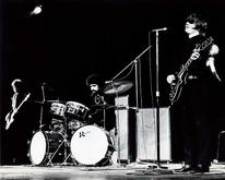 Steve Miller Band / BONZO DOG BAND on Oct 12, 1969 [696-small]
