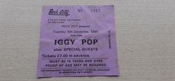 IGGY POP on Dec 6, 1988 [899-small]