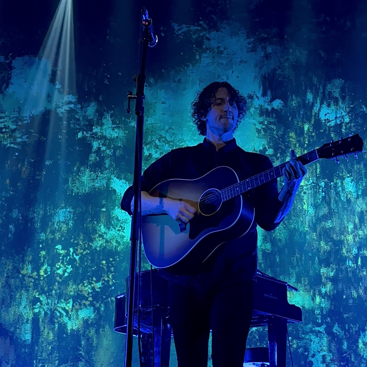  Mar 26, 2023: Dean Lewis / David Kushner at Roundhouse London, England Bildidee 