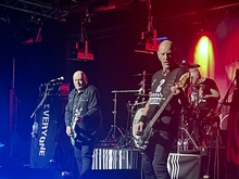 Stiff Little Fingers / Slim Jim Phantom Trio on Mar 21, 2023 [135-small]