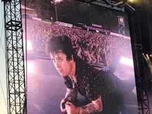 Fall Out Boy / Weezer / Green Day / Amyl and the Sniffers on Jun 22, 2022 [376-small]