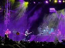 tags: Weezer, Raymond James Stadium - Innings Festival on Mar 18, 2023 [601-small]
