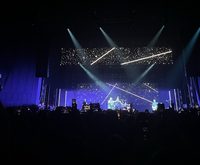 5 Seconds of Summer on Jul 18, 2022 [744-small]