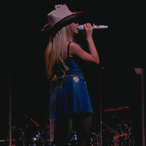 Sabrina Carpenter / spill tab on Mar 30, 2023 [416-small]