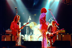 Pure Prairie League on Nov 4, 1976 [726-small]