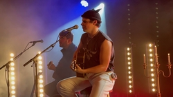 YUNGBLUD on Apr 3, 2023 [237-small]