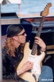Kenny Wayne Shepherd, The 5th Annual Fender Catalina Island Blues Festival 2001 on May 11, 2001 [542-small]