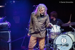 "Live At Sunset" / Robert Plant & the Sensational Space Shifters on Jul 9, 2014 [607-small]