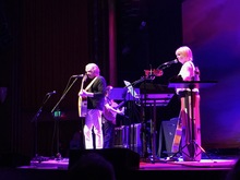 Justin Hayward / Mike Dawes on Jun 17, 2016 [611-small]