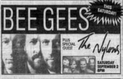 Bee Gees / The Nylons on Sep 2, 1989 [045-small]