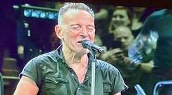 Bruce Spingsteen & The E Street Band / Bruce Springsteen on Apr 1, 2023 [925-small]
