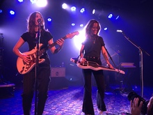 Larkin Poe / Benny Walker on Apr 10, 2023 [120-small]