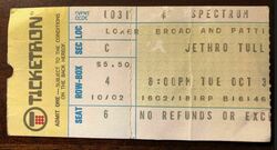 Jethro Tull / Captain Beefheart & His Magic Band on Oct 31, 1972 [327-small]