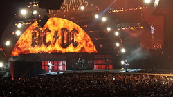 tags: AC/DC - AC/DC on Feb 2, 2016 [358-small]