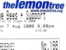 The Bees on Aug 7, 2006 [140-small]