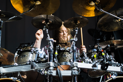 Dream Theater / Arion on Feb 14, 2023 [330-small]