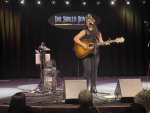 Jennifer knapp / Erinn Peet Lukes on Sep 29, 2022 [464-small]