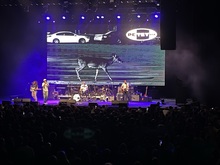 Manchester Orchestra / Creeks / Petey USA on Oct 5, 2022 [478-small]