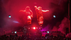The Chemical Brothers / Overmono on Apr 16, 2023 [858-small]