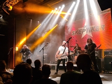 Die Skeptiker / Die Dorks on Apr 21, 2023 [413-small]