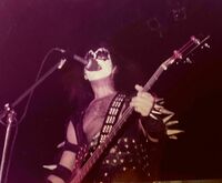 KISS / savoy brown on Oct 4, 1975 [867-small]