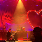 Sabrina Carpenter / spill tab on Apr 15, 2023 [132-small]