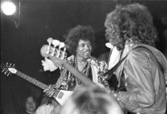 Jimi Hendrix / The Thyme / The Hideaways on Aug 15, 1967 [314-small]