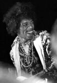Jimi Hendrix / The Thyme / The Hideaways on Aug 15, 1967 [320-small]