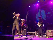They Might Be Giants on Oct 27, 2018 [204-small]