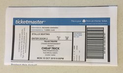 Cheap Trick on Oct 15, 2018 [216-small]