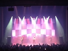 Cheap Trick on Oct 15, 2018 [229-small]