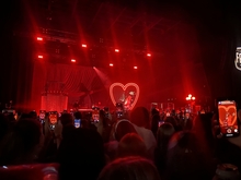 Sabrina Carpenter / Blu DeTiger on Apr 30, 2023 [820-small]