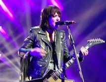 Halestorm / In This Moment / New Years Day / Stitched Up Heart on May 4, 2018 [128-small]