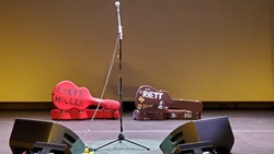 Rhett Miller on May 6, 2023 [855-small]