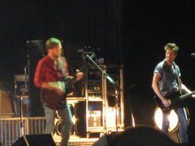 Kings Of Leon on Sep 11, 2010 [756-small]