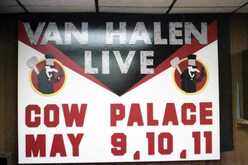 Van Halen  / The Velcros on May 9, 1984 [899-small]