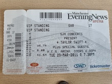 Taylor Swift / Martin & James on Mar 29, 2011 [145-small]