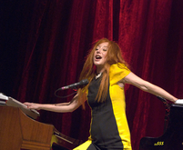 Tori Amos / One eskimO on Aug 14, 2009 [362-small]