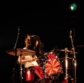 The White Stripes / The Henchmen / Autolux on Nov 18, 2003 [479-small]