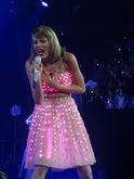 Taylor Swift / Vance Joy on Jun 24, 2015 [020-small]