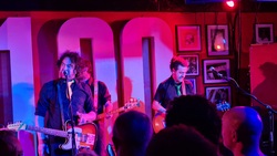 tags: Ian Prowse & Amsterdam, Ian Prowse, London, England, United Kingdom, 100 Club - Ian Prowse & Amsterdam / Ian Prowse / Pele / Amsterdam on May 19, 2023 [040-small]
