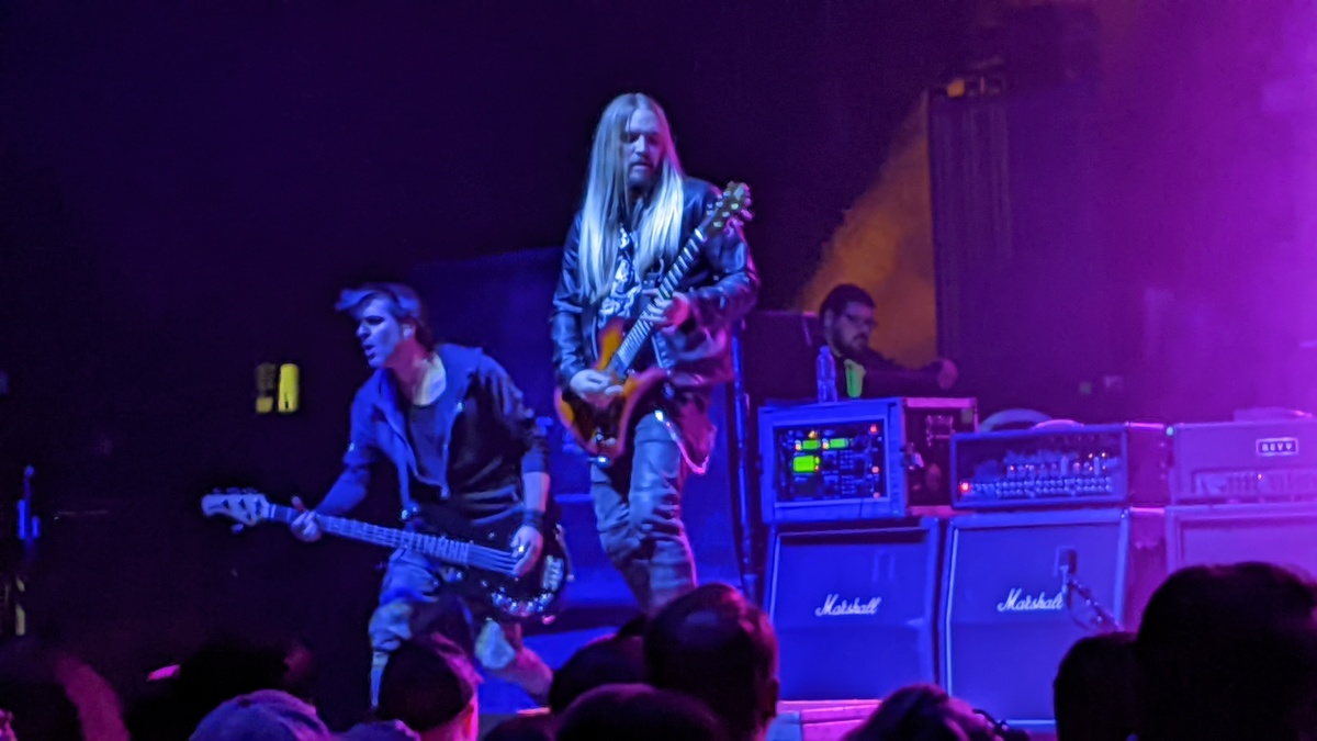 Theory Of A Deadman Tour 2025 Canada Frank Kerr