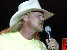 tags: Trace Adkins, Tooele, UT, Deseret Peak Complex - Trace Adkins / Sugarland on Aug 5, 2005 [746-small]