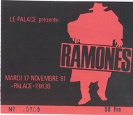 The Ramones / Les Intouchables on Nov 17, 1981 [146-small]