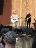 Dolly Parton on Jun 25, 2016 [632-small]