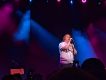 Lewis Capaldi on May 24, 2023 [694-small]