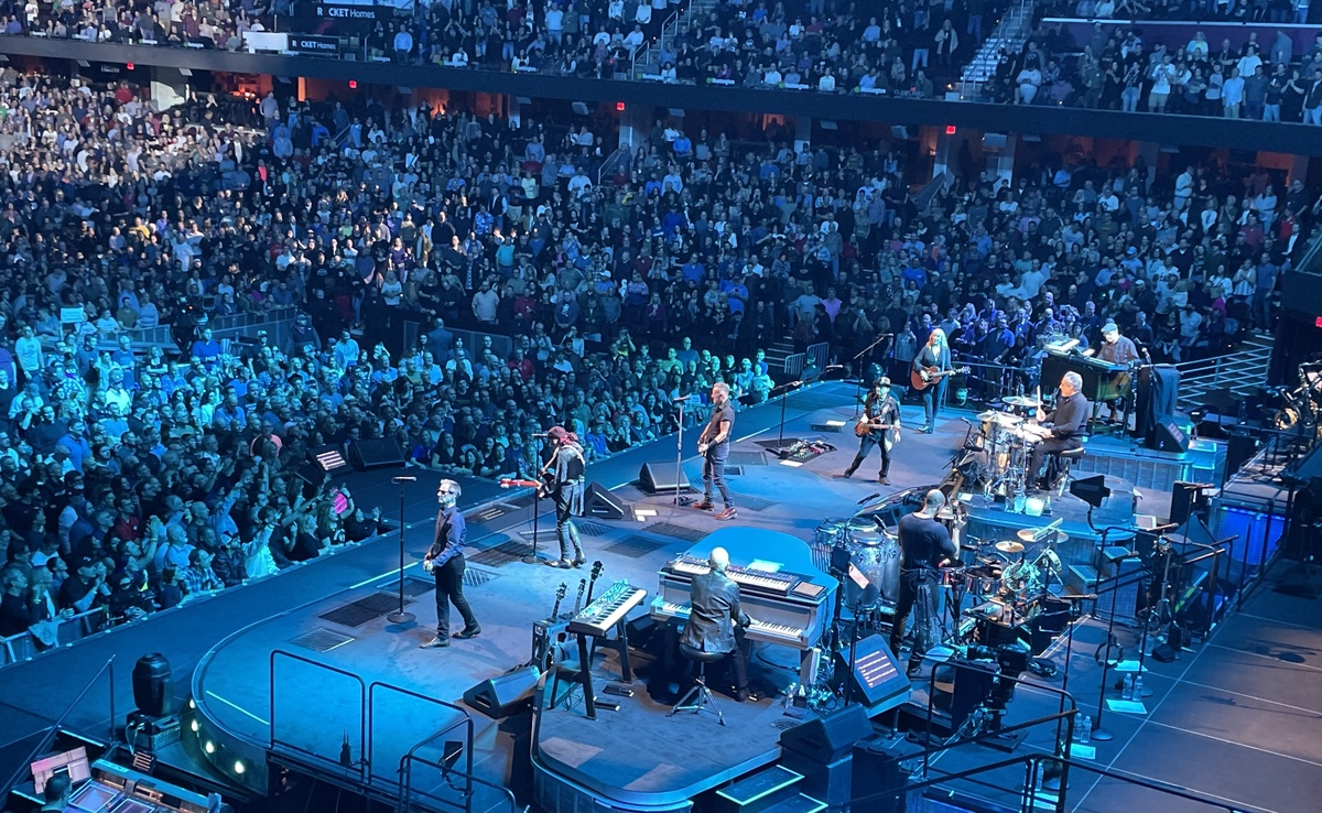 Apr 05, 2023 Bruce Springsteen & The E Street Band at Rocket Mortgage