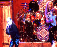 Iron Maiden / The Raven Age on Sep 17, 2019 [272-small]