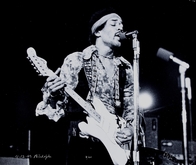 Jimi Hendrix / Fat Mattress on Apr 12, 1969 [726-small]